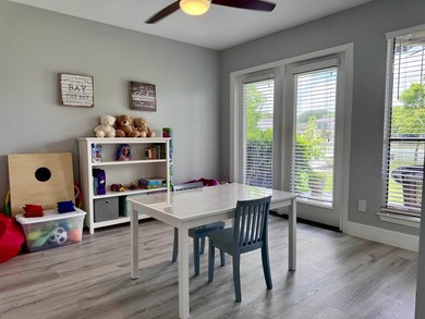 This Lake LBJ waterfront townhome is ideally situated on a - photo 16