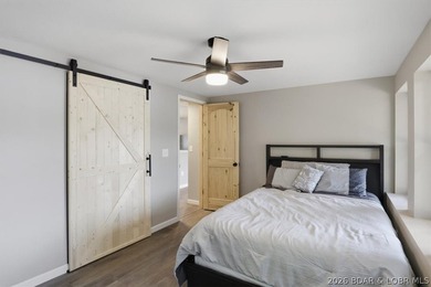 Adorable Lakefront Retreat/Newly Remodeled in 2026 at the 66MM - photo 17