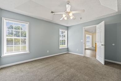 Don't miss this 3-bedroom, 2.5-bath home in Castlewood situated - photo 21