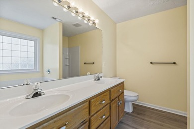 Don't miss this 3-bedroom, 2.5-bath home in Castlewood situated - photo 24