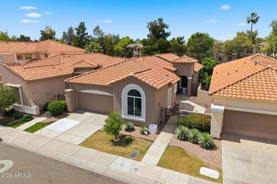 Beautifully reimagined and fully upgraded, this stunning home - photo 26