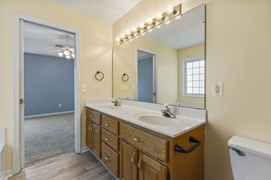 Don't miss this 3-bedroom, 2.5-bath home in Castlewood situated - photo 31