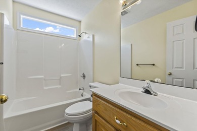 Don't miss this 3-bedroom, 2.5-bath home in Castlewood situated - photo 32
