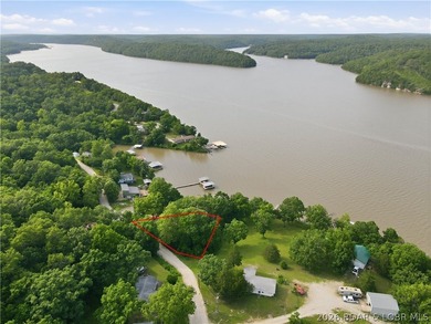 Adorable Lakefront Retreat/Newly Remodeled in 2026 at the 66MM - photo 36