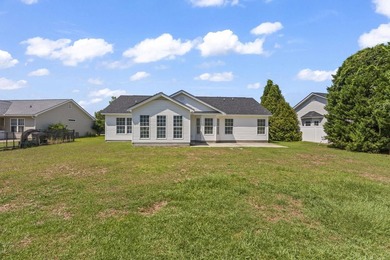 Don't miss this 3-bedroom, 2.5-bath home in Castlewood situated - photo 36