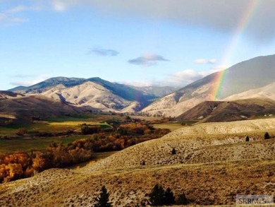 Experience panoramic mountain and valley views from every window - photo 39