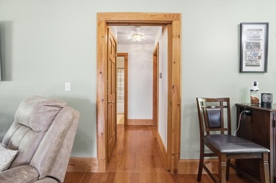 Feel like you're on vacation every day in this lovely log cabin - photo 42