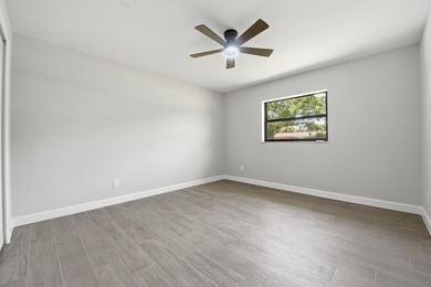 Fully remodeled 3-bedroom, 2-bath home with an attached garage - photo 25