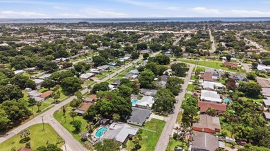 Fully remodeled 3-bedroom, 2-bath home with an attached garage - photo 48