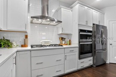 THE LANDINGS - NEW RIVERSIDE BEAUTY - A distinguished community - photo 13
