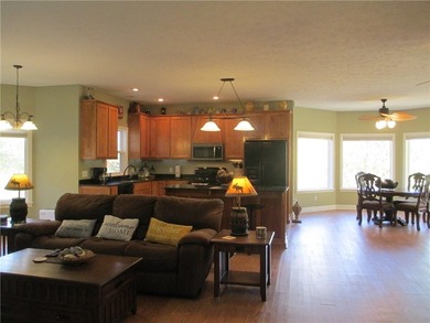 Looking for privacy, a lovely well maintained home & 1 +acre of - photo 14
