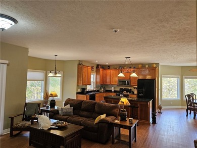 Looking for privacy, a lovely well maintained home & 1 +acre of - photo 16