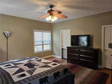 Looking for privacy, a lovely well maintained home & 1 +acre of - photo 17
