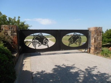 PRICED TO SELL! AMAZING OPPORTUNITY to purchase this Beautiful - photo 29