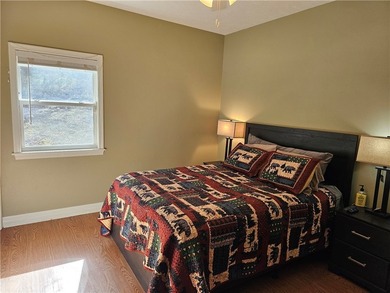 Looking for privacy, a lovely well maintained home & 1 +acre of - photo 31