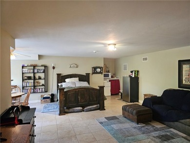 Looking for privacy, a lovely well maintained home & 1 +acre of - photo 33