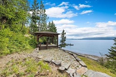 Discover exceptional Flathead Lake living in this stunning - photo 3