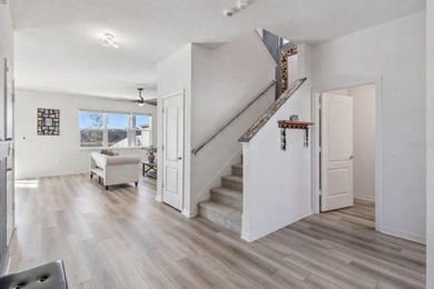 Virtually Staged. Move-In Incentive Available! Qualified buyers - photo 11