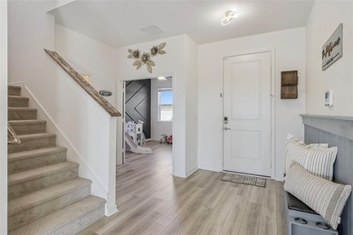 Virtually Staged. Move-In Incentive Available! Qualified buyers - photo 12