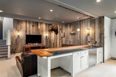 Strawberry Highlands is a one-of-one luxury estate nestled in - photo 14