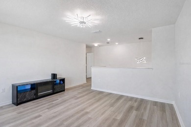 Virtually Staged. Move-In Incentive Available! Qualified buyers - photo 15