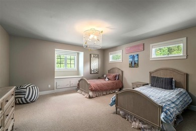 Strawberry Highlands is a one-of-one luxury estate nestled in - photo 36