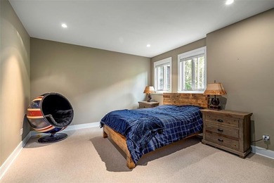 Strawberry Highlands is a one-of-one luxury estate nestled in - photo 41