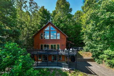 MOUNTAIN LAKE RETREAT with STUNNING VIEWS and LAKE ACCESS AND - photo 16