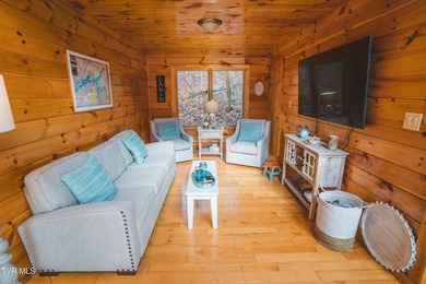 MOUNTAIN LAKE RETREAT with STUNNING VIEWS and LAKE ACCESS AND - photo 27