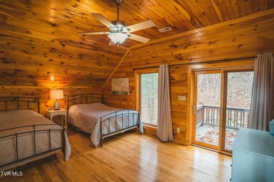 MOUNTAIN LAKE RETREAT with STUNNING VIEWS and LAKE ACCESS AND - photo 37