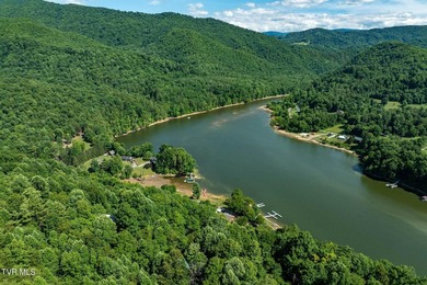 MOUNTAIN LAKE RETREAT with STUNNING VIEWS and LAKE ACCESS AND - photo 46