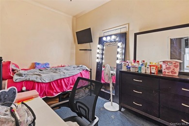 Welcome to 63 Norwood Ave, Brooklyn, NY 11208 - a - photo 6