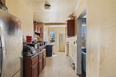 Welcome to 63 Norwood Ave, Brooklyn, NY 11208 - a - photo 8