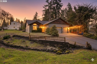 Columbia River - Columbia County Home For Sale in Rainier Oregon