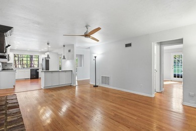 Open house 6/27 & 6/28 2-4pm! Experience this beautifully - photo 12