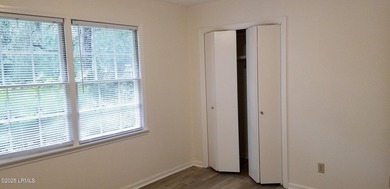 A well maintained single-family home conveniently located in - photo 15