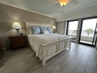Spacious two bedroom/two bath condo, located on the 2nd floor of - photo 16