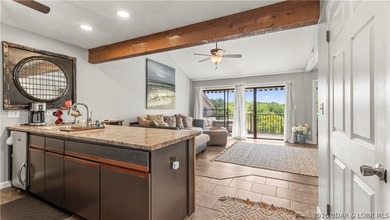 Enjoy lake living with comfort, convenience, and investment - photo 18