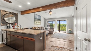 Enjoy lake living with comfort, convenience, and investment - photo 18