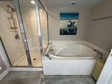 Spacious two bedroom/two bath condo, located on the 2nd floor of - photo 21