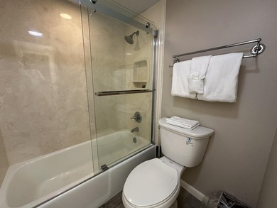 Spacious two bedroom/two bath condo, located on the 2nd floor of - photo 28