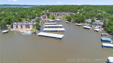 Enjoy lake living with comfort, convenience, and investment - photo 31