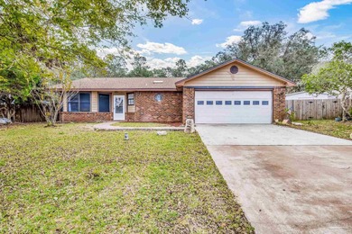 (private lake, pond, creek) Home For Sale in Pensacola Florida
