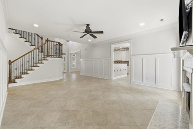 Perfectly positioned on a quiet, private street with cul-de-sacs - photo 15