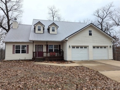 Lake Home For Sale in Camdenton, Missouri