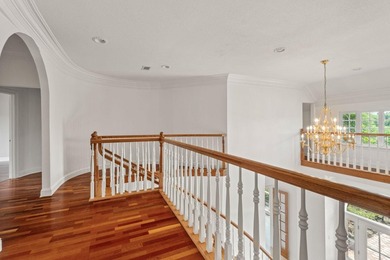 Exceptional custom home built circa 2007, offering 5 bedrooms, 5 - photo 44