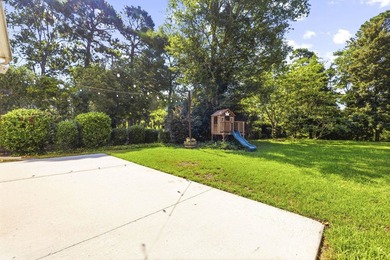 Perfectly positioned on a quiet, private street with cul-de-sacs - photo 49