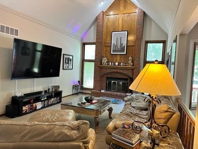 Welcome home to this 5-bedroom, 3.5-bath residence in the highly - photo 3