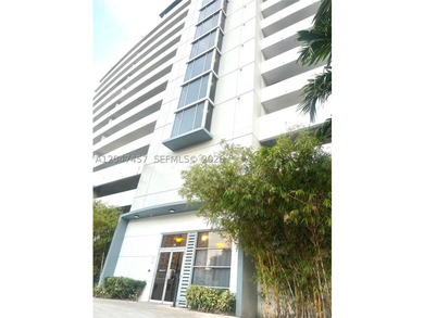 LOCATION! LOCATION! LOCATION! PRICED TO SELL!! MOTIVATED SELLER! - photo 18