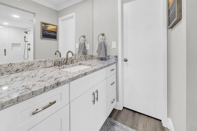 Welcome to the most beautiful Villa in Edgewater Resort! Offered - photo 19